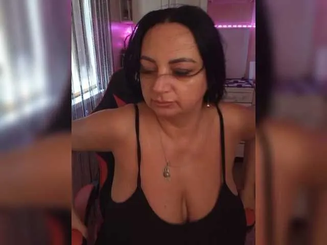 Lana1973 private show on livefreen